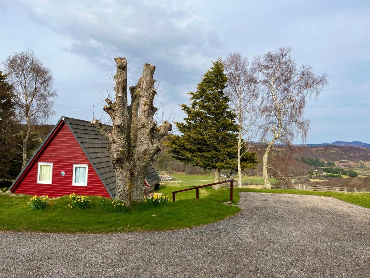 Highland Glen Lodges Rogart Exteriör bild